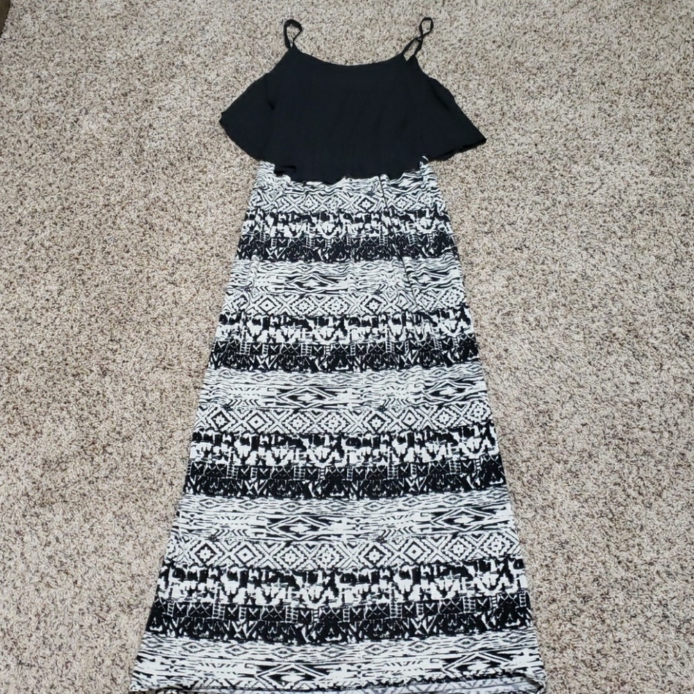 Black and white maxi dress